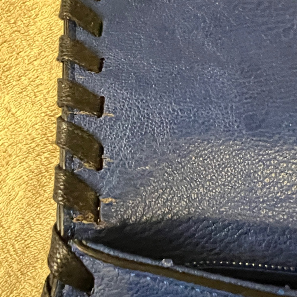 Sydney Love Cobalt Clutch/Crossbody - Picture 10 of 16